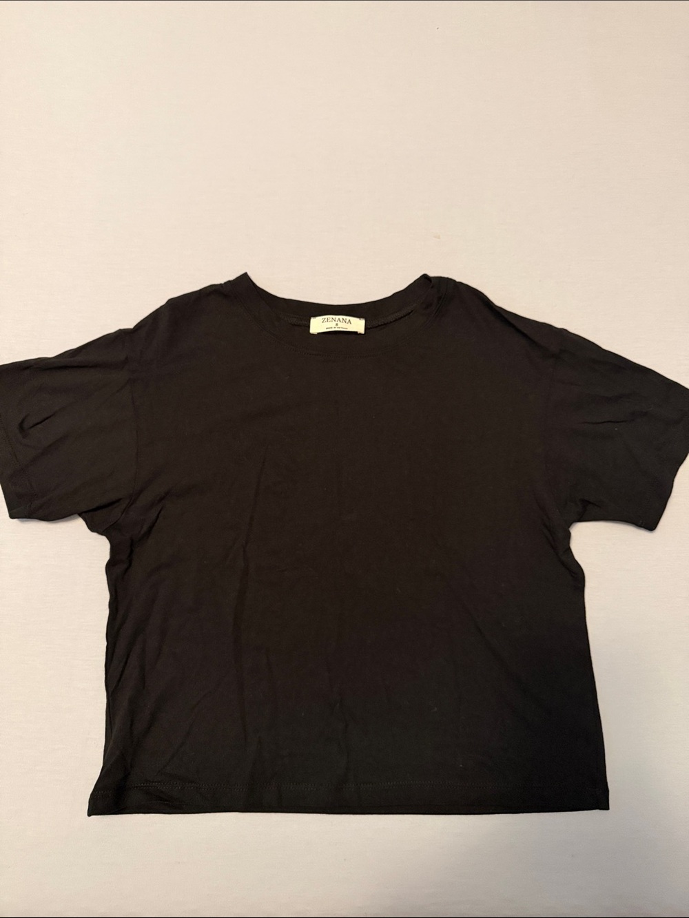 Zenana Outfitters Black Crop Tee